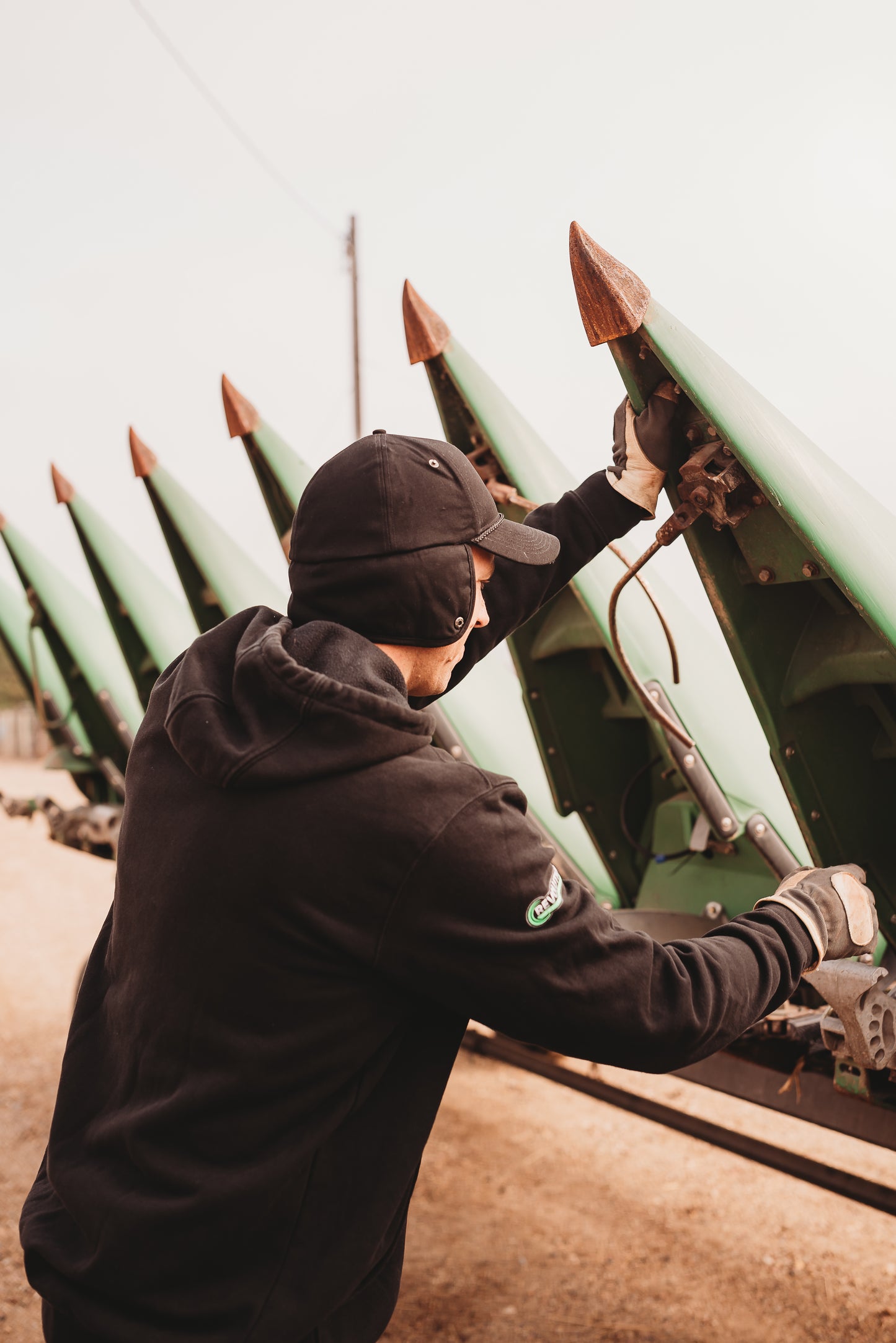 MEN'S Black Ironwood-Trapper Hat
